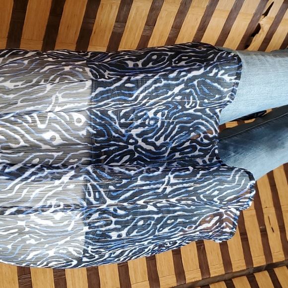 Ocean Club swimsuit cover up - Picture 4 of 9